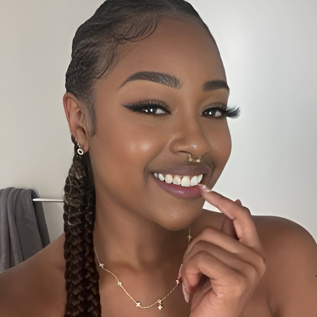 The Biography of Destiny Mira: Age, Career and Net Worth - Stylo Celeb