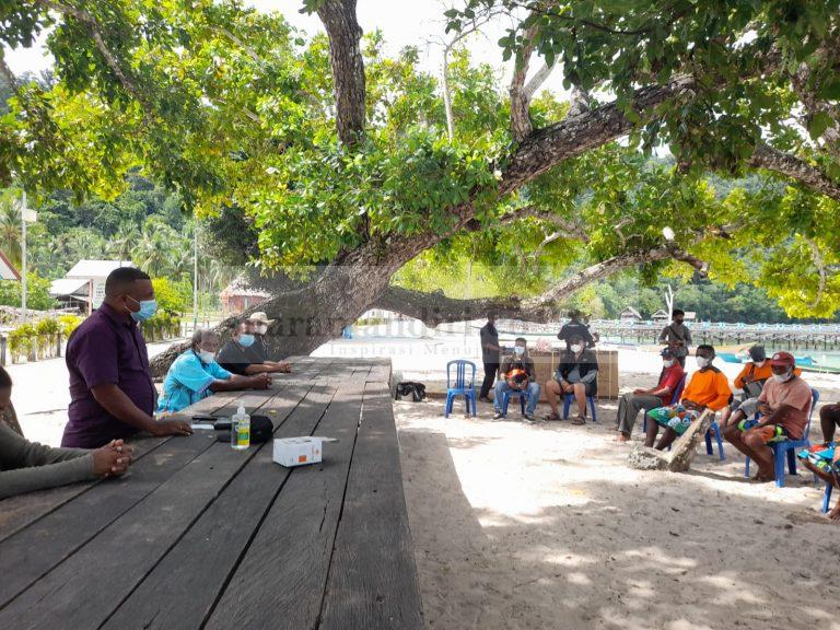 BLUDUPTD PB dan Dinas KP Raja Ampat Berikan Bantuan Solar