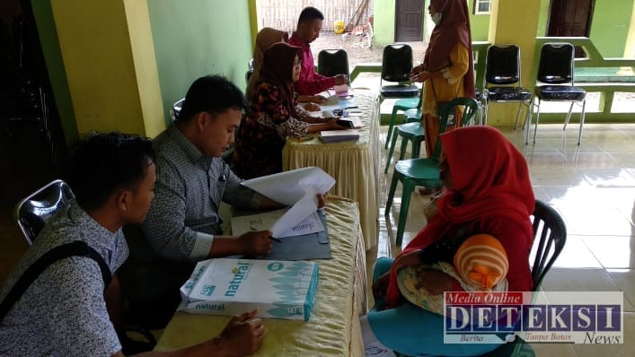 Jurus Jemput Bola Extra Pelayanan Dispenduk Capil Banyuwangi