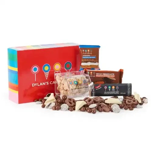 Dylan's Candy Bar Subscription Box Subboxy
