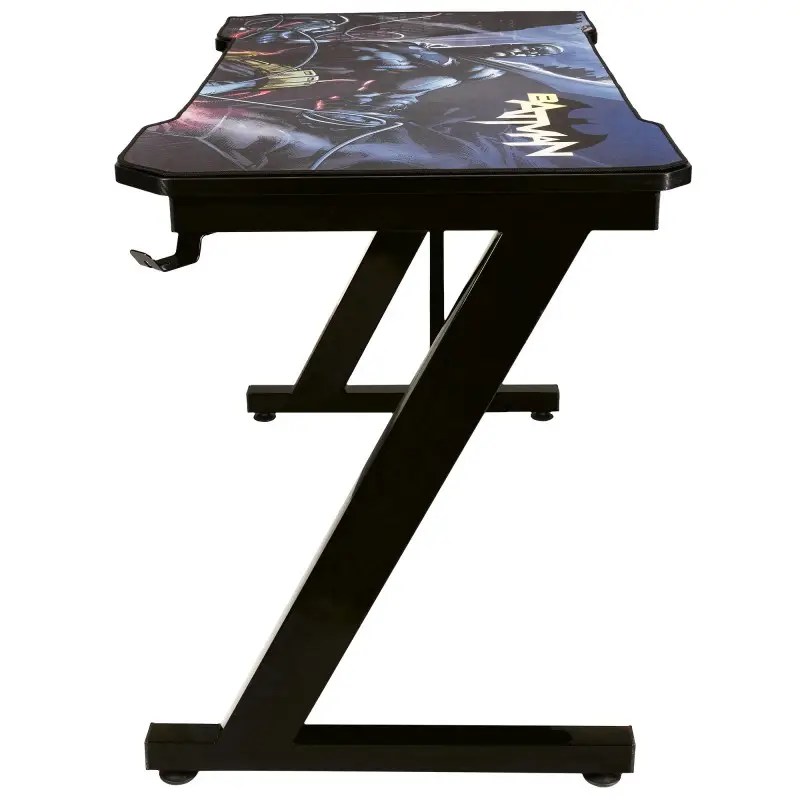 Gamer desk for Batman bedroom