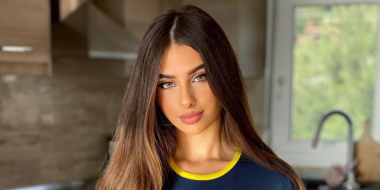 HOT TAKES 🫢 by Eva Savagiou Eva is typing..