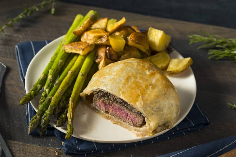 What to Serve With Beef Wellington 15 Delicious Side Dishes