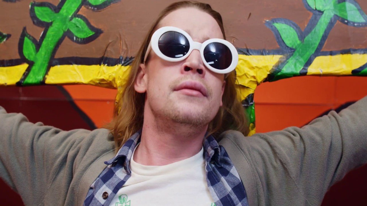Macaulay Culkin plays Kurt Cobain playing Jesus in Father John Misty's