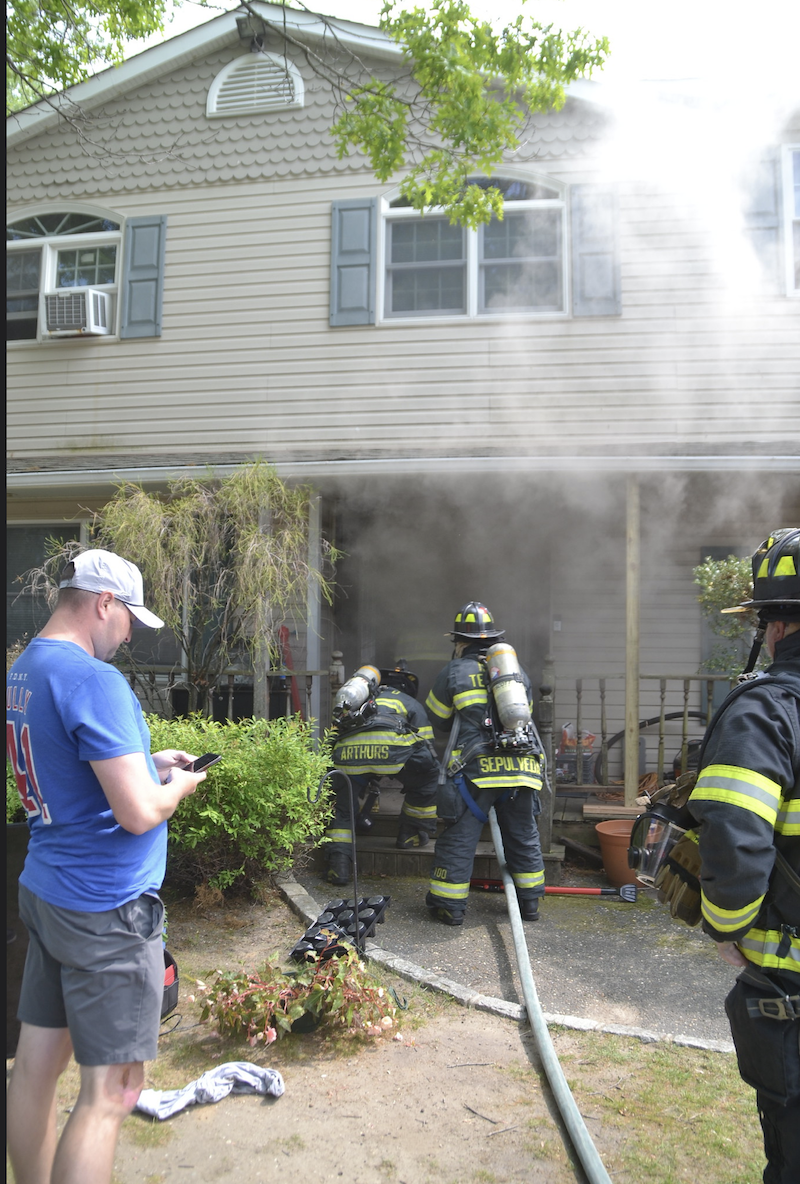 Central Islip FDEngine goes to house fire in Islip Terrace The