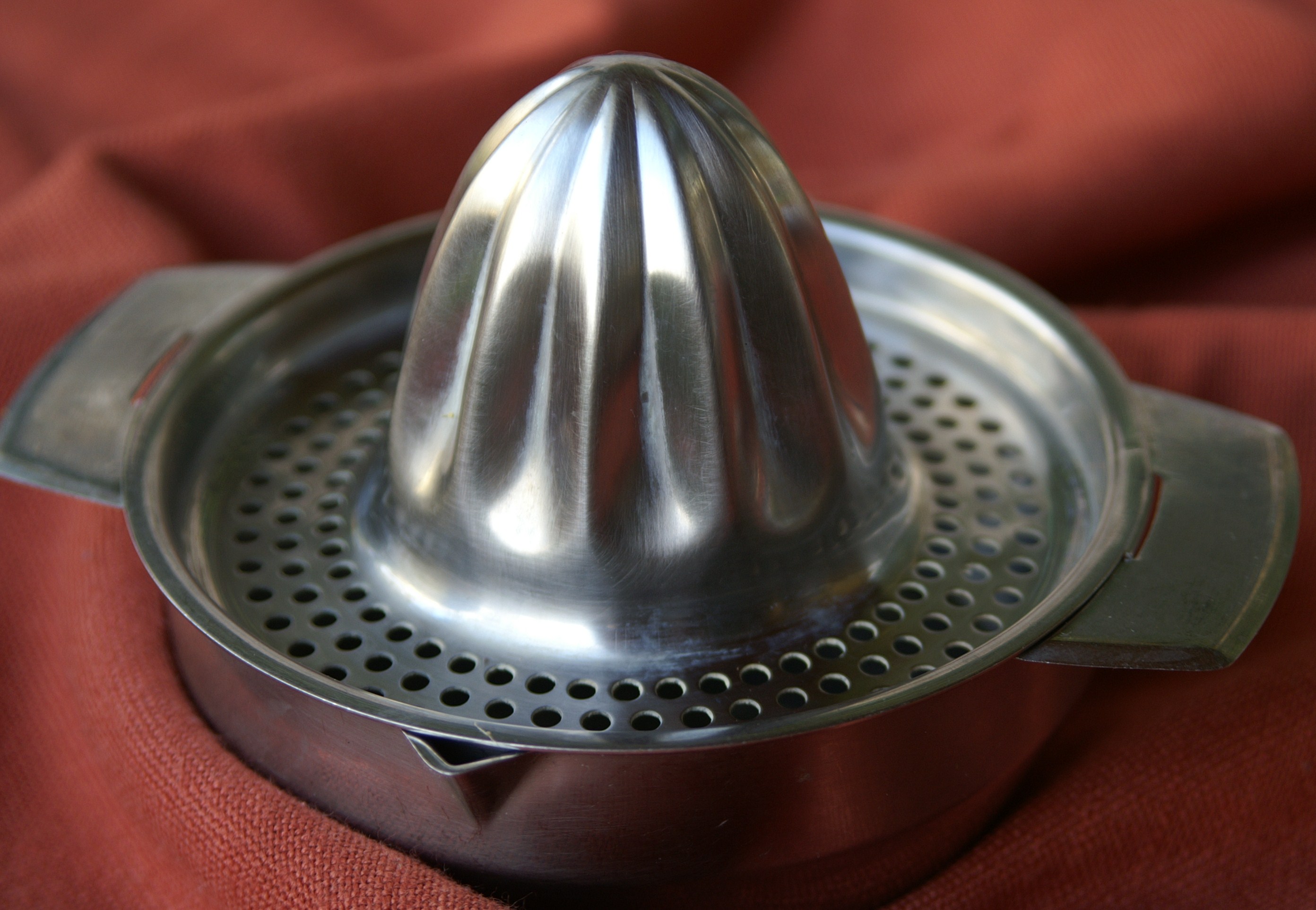 Top 5 Kitchen Utensils Suburban Tomato