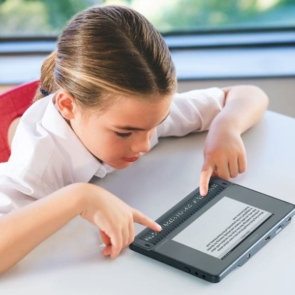 Humanware BrailleNote Touch Plus 32 Subvision