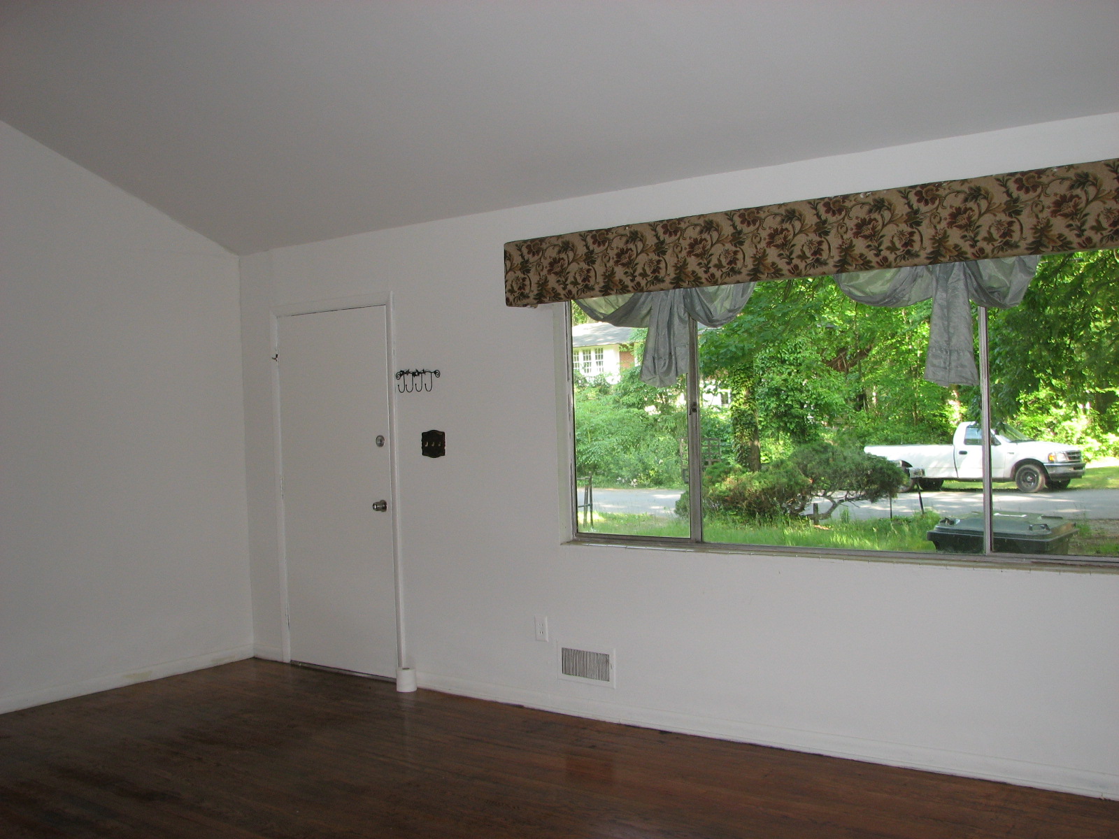 house for rent in Triangle, near Quantico