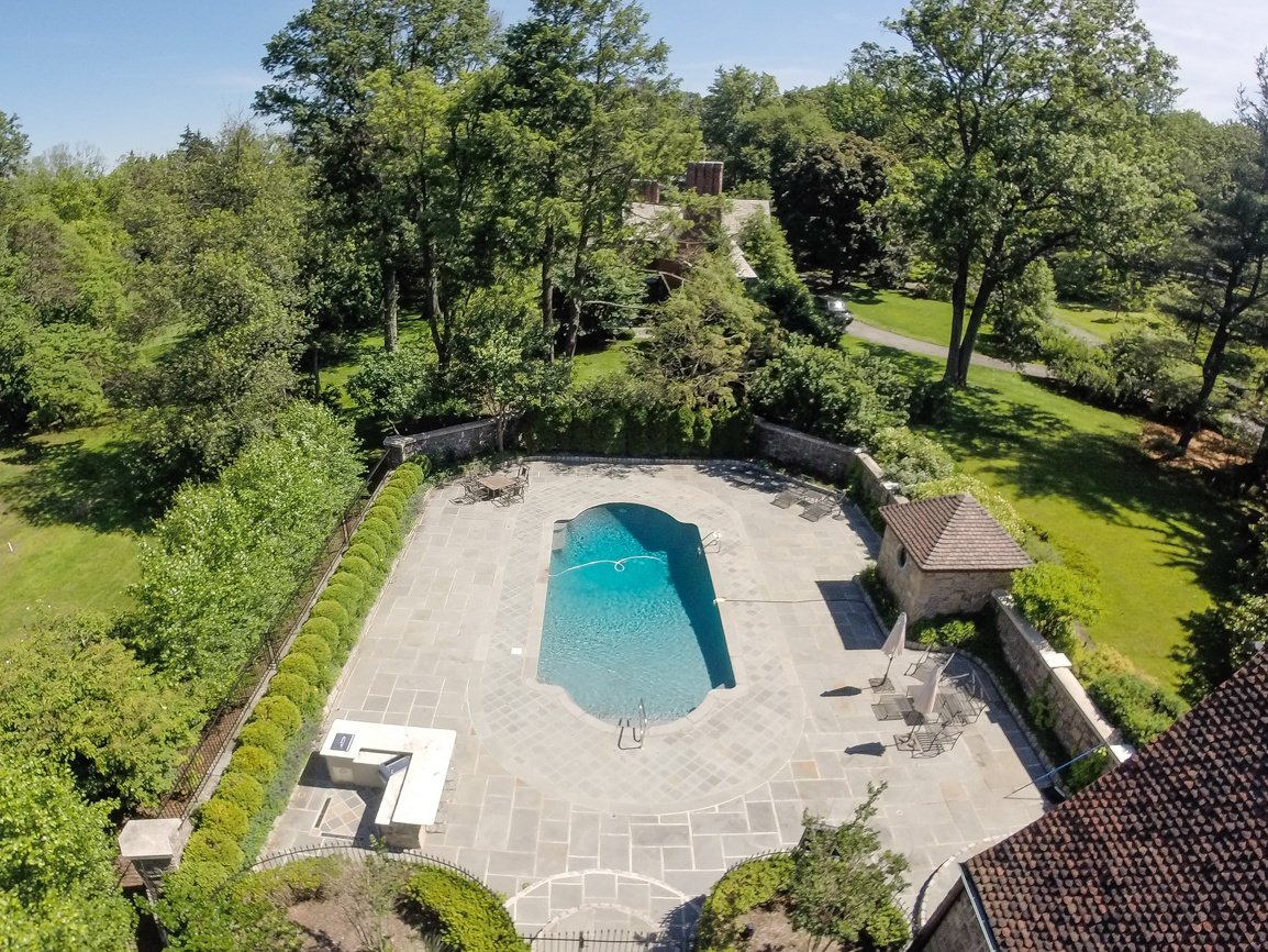 14 Kimball Circle Westfield, NJ 07090 Sue Adler, Realtor