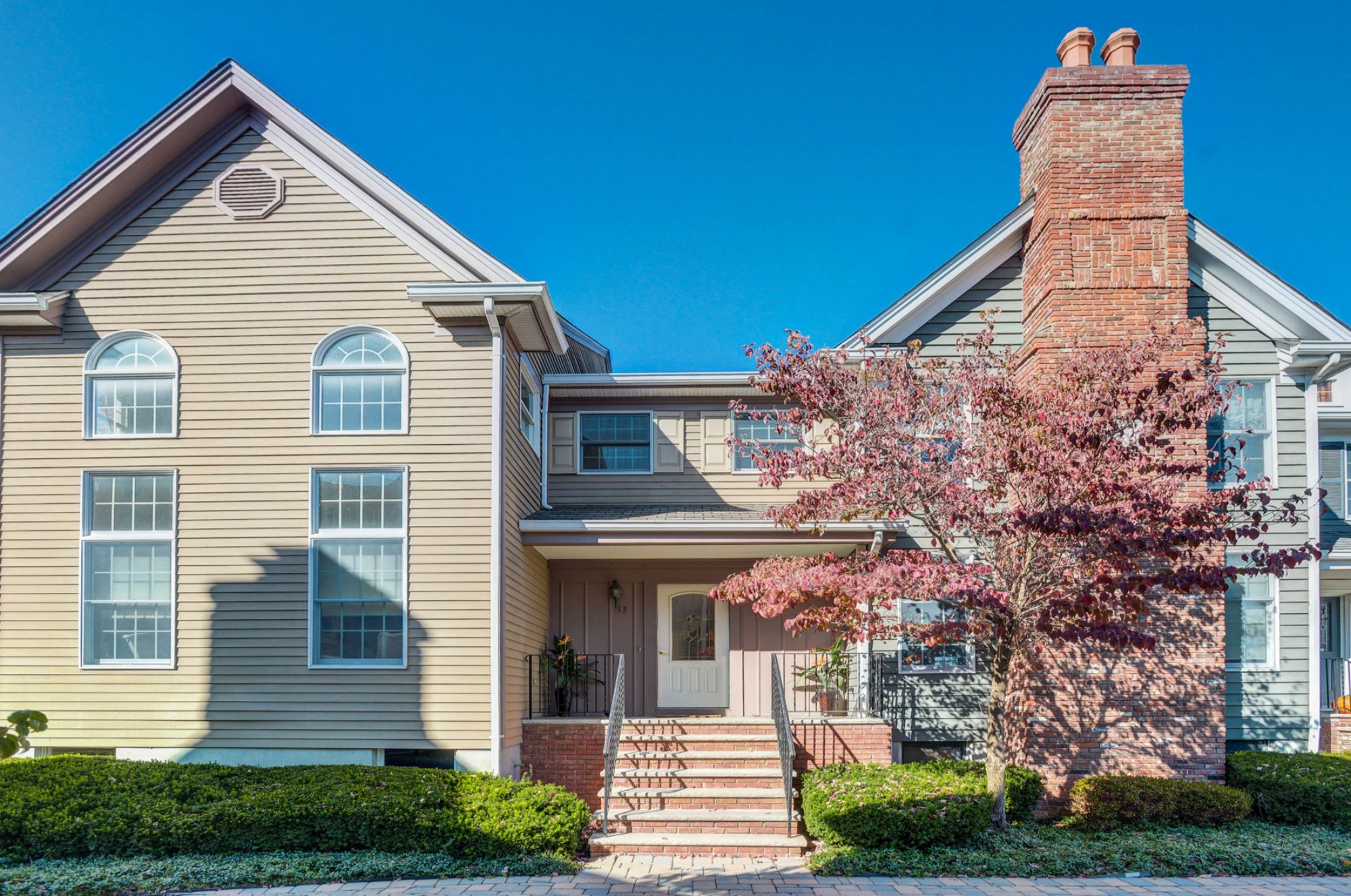 13 Murray Hill Manor, New Providence, NJ 07974 Sue Adler, Realtor