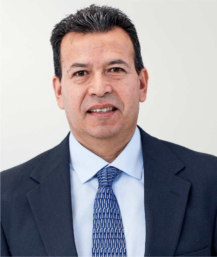 Team Contact Jaime Valenzuela Su Familia Real Estate Chicago