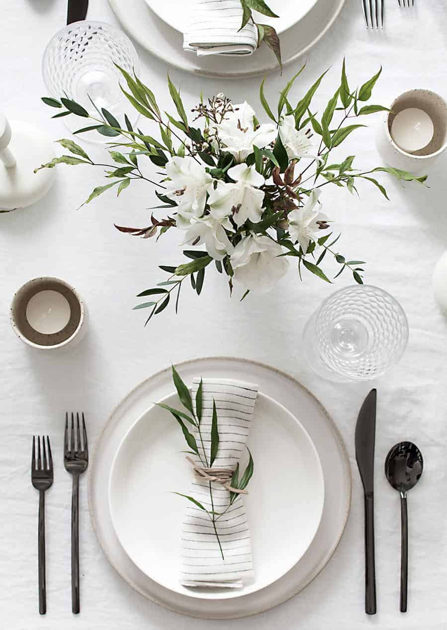 10 Charming Table Setting Ideas Sugar and Charm