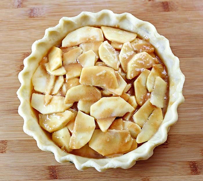 Dutch Caramel Apple Pie Sugar Apron