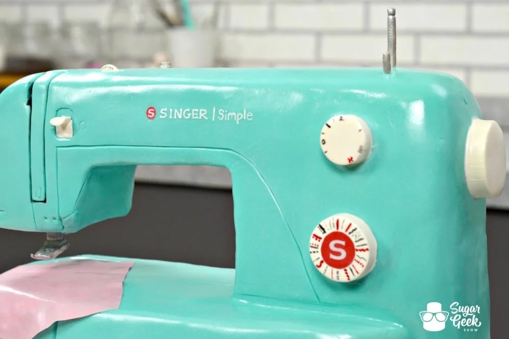 Sewing Machine Cake Tutorial (gravity defying) Sugar Geek Show