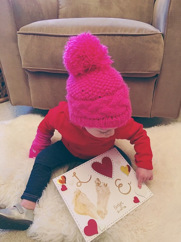 Footprint Valentine's Day Craft - SUGAR MAPLE notes