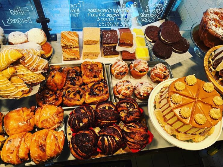 10 Best Bakeries in Downtown Chicago Tastiest Pastries