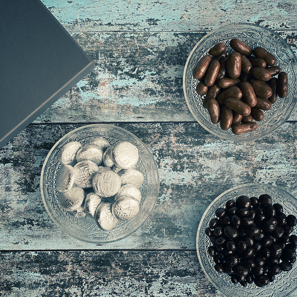 Dark chocolate covered roasted coffee beans Sugar Soul