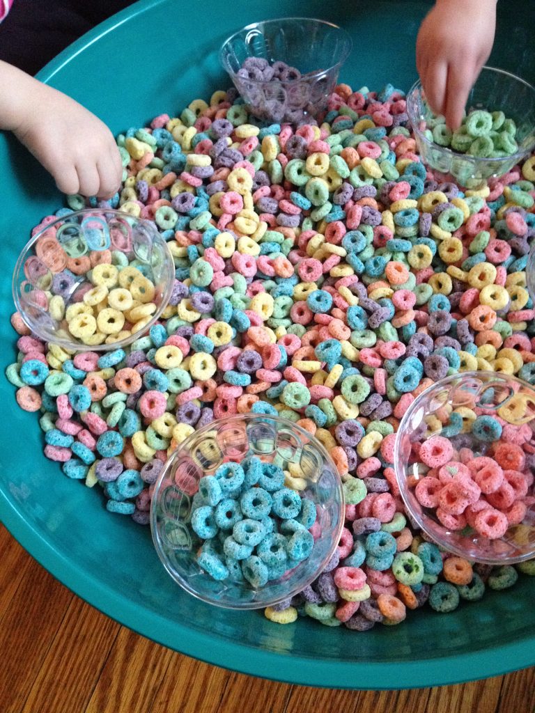 Cereal ColourSorting Sensory Bin ⋆ Sugar, Spice and Glitter