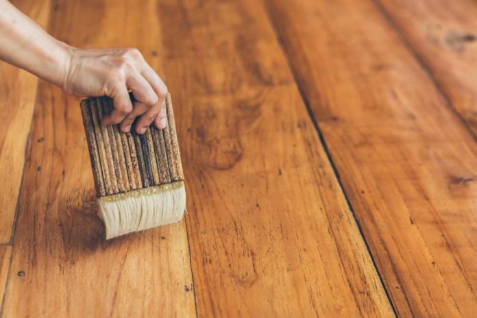 How to Remove Polyurethane from Wood without Removing the Stain