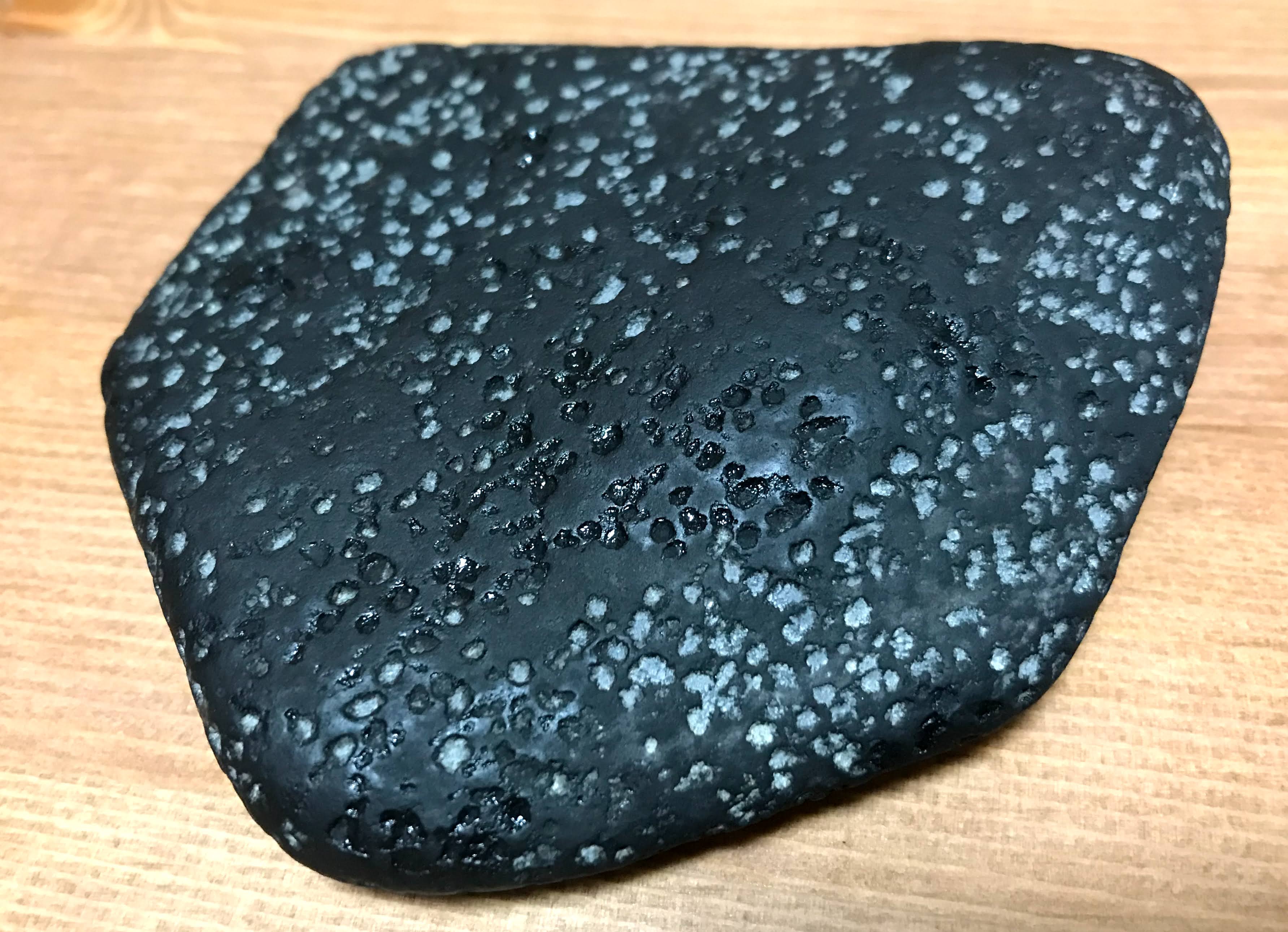 真黒石、蒼黒石、灰黒石について