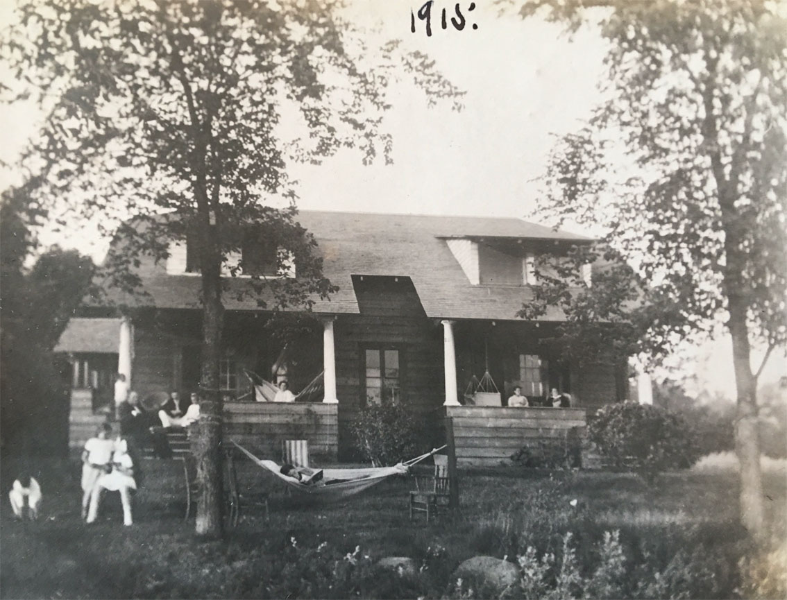 29. The house at Dorval Suitcase of memories