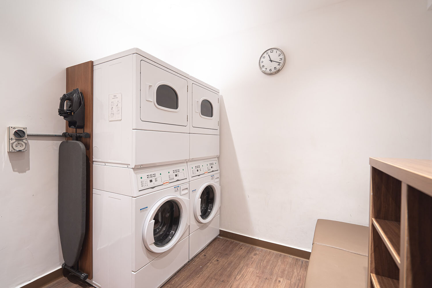 Review Hilton Garden Inn Dubai Al Jadaf (King Room) Suitesmile