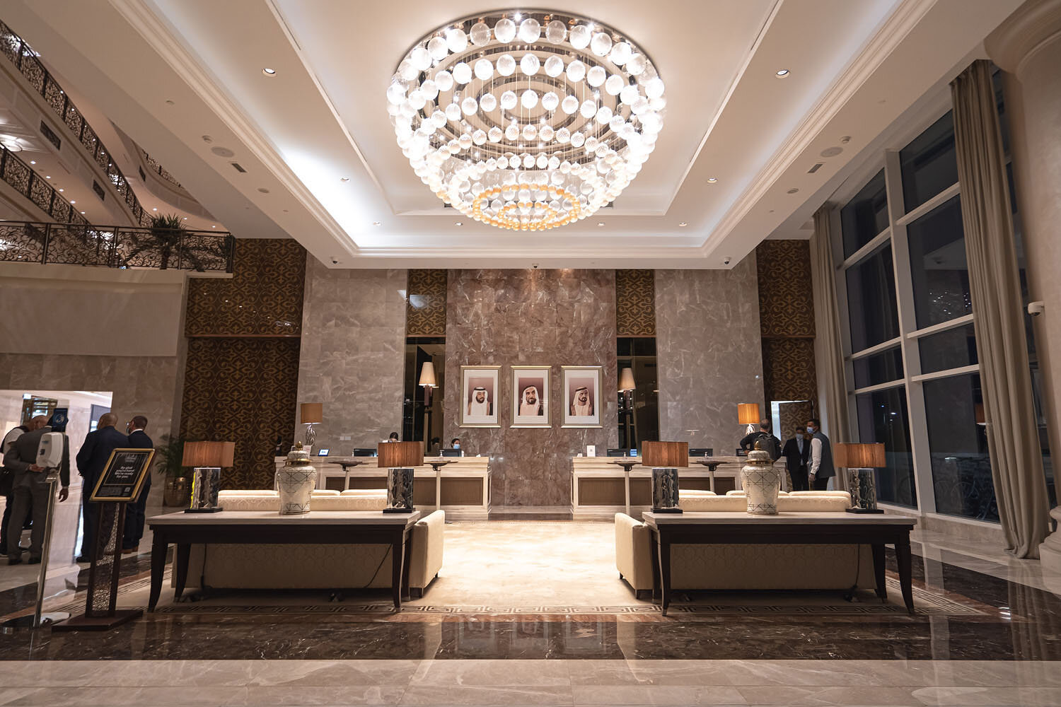 Review Waldorf Astoria Dubai Palm Jumeirah (King Deluxe Room with