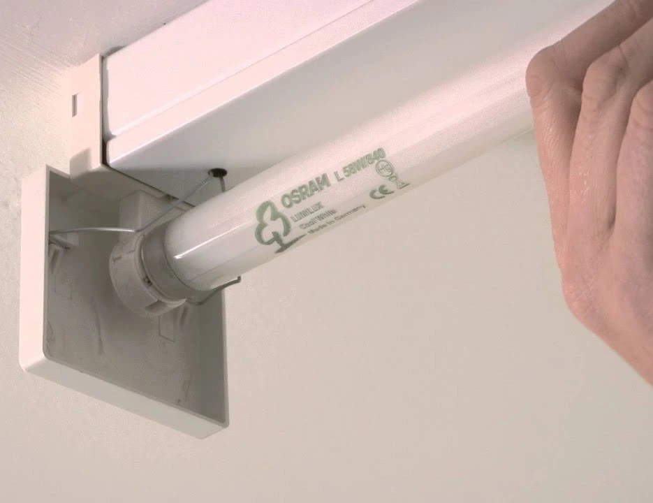 How To Install A Tube Light