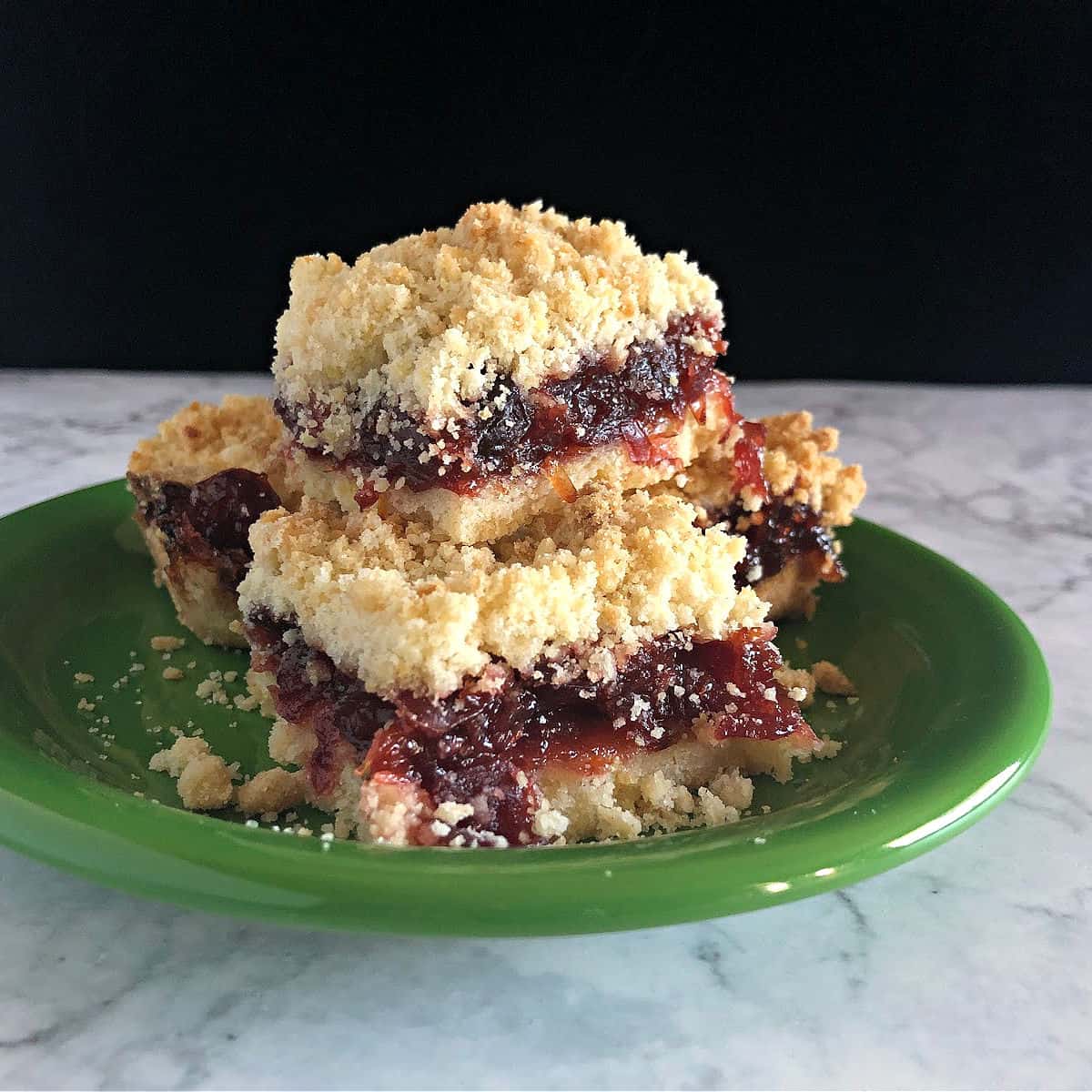 Cranberry Sauce Bars with Leftover Sauce Ovenspiration