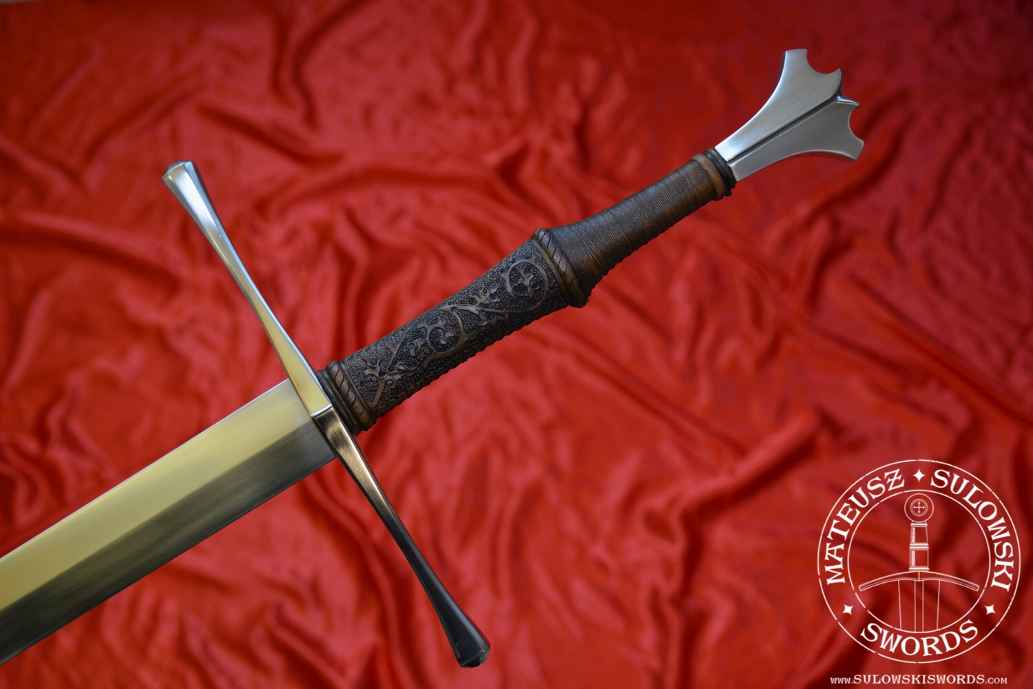 Type XVIIIa with fishtail pommel Mateusz Sulowski Swords