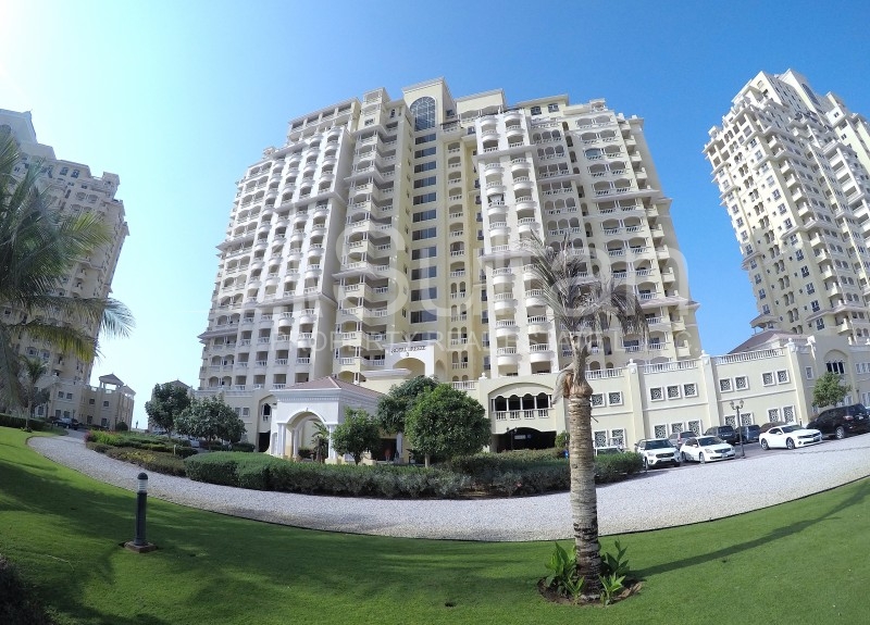 Huge Balcony 1BR Golf & Lagoon View High Floor Sultan Property Real