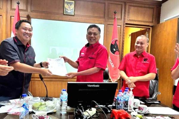 Steven Kandouw Sosok Loyalis dan Militan Dipercayakan Pelaksana Tugas Ketua DPD PDI Perjuangan Sulut