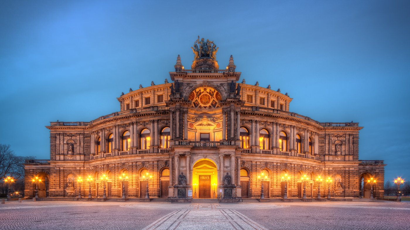 Semperoper Dresden, Germany Sumfinity