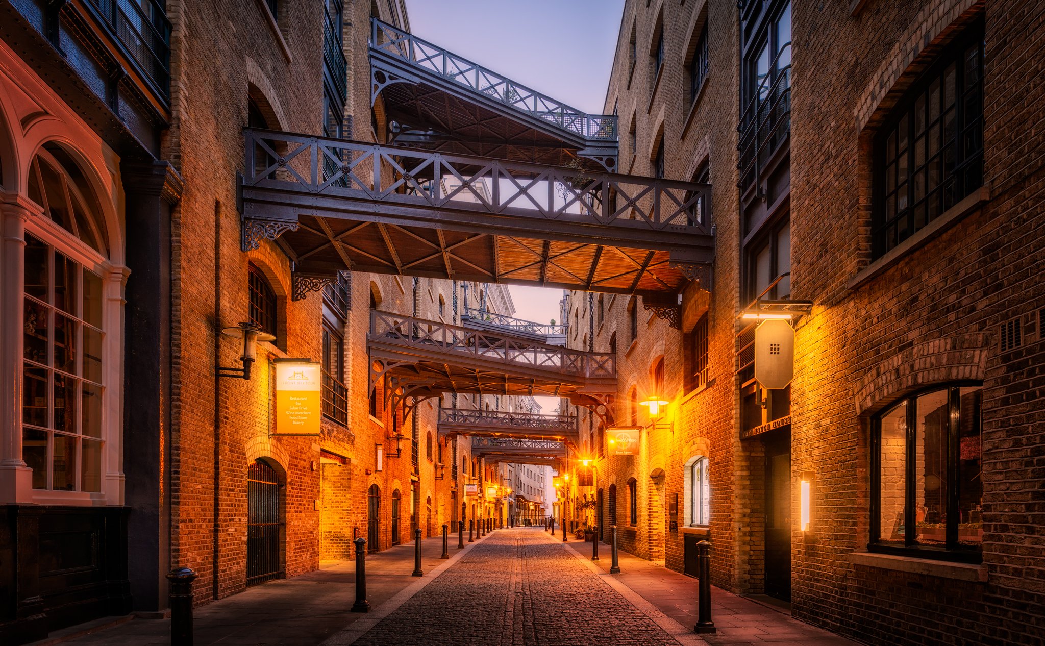 London Shad Thames United Kingdom Fine Art Photography by Nico