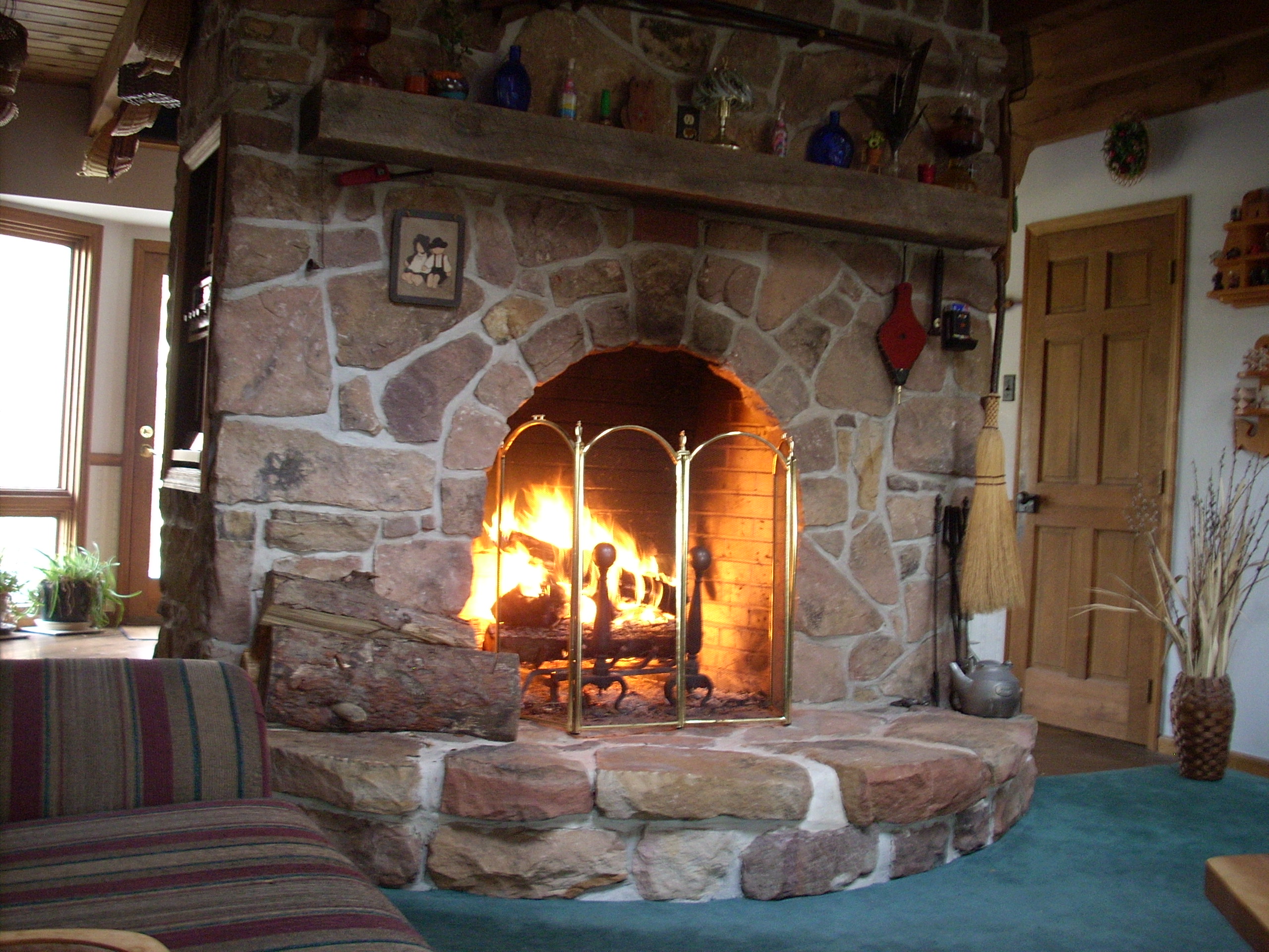 Gorgeous Pics Of Stone Fireplaces Ideas