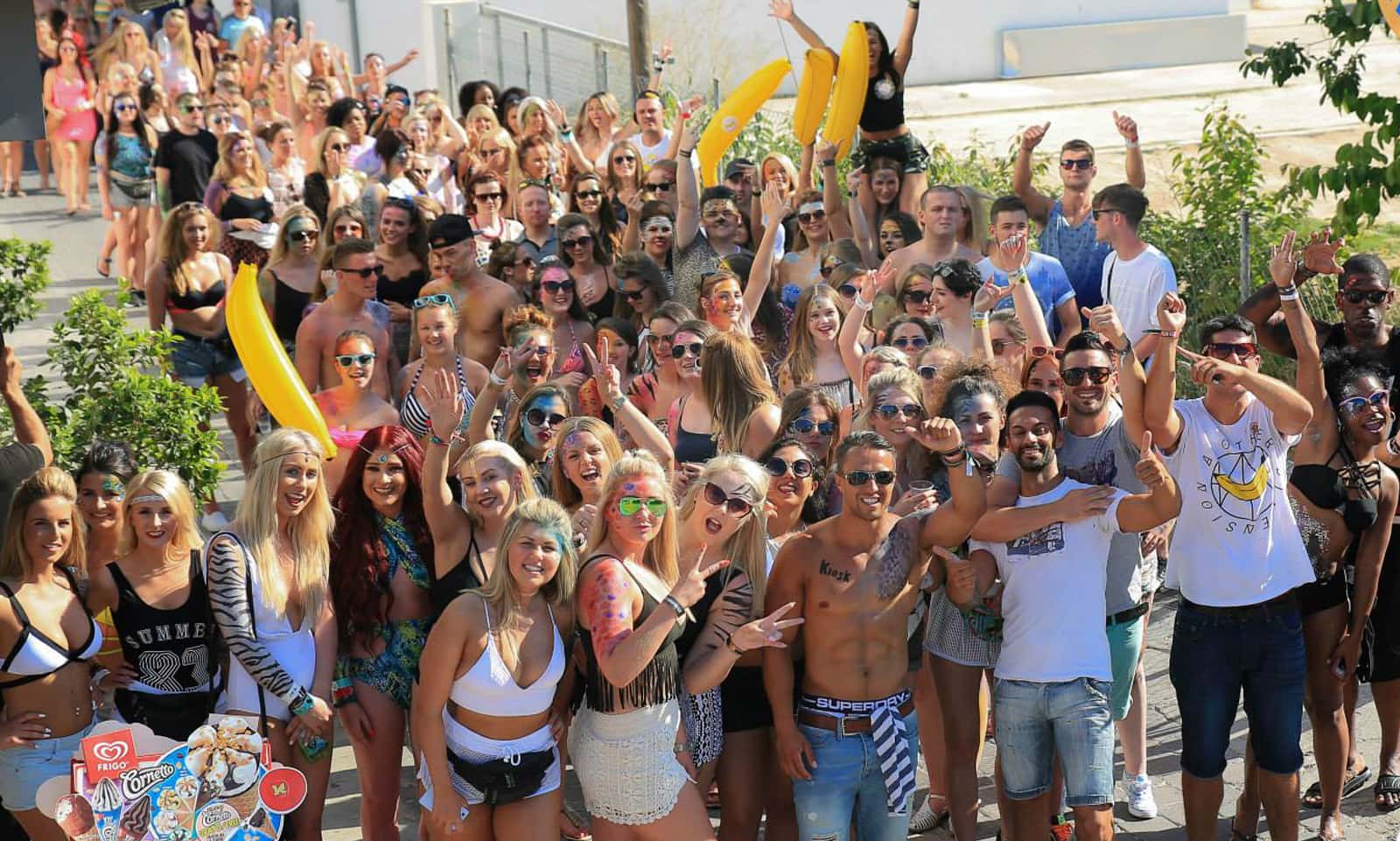 Gallery Summer Jobs Abroad 2025