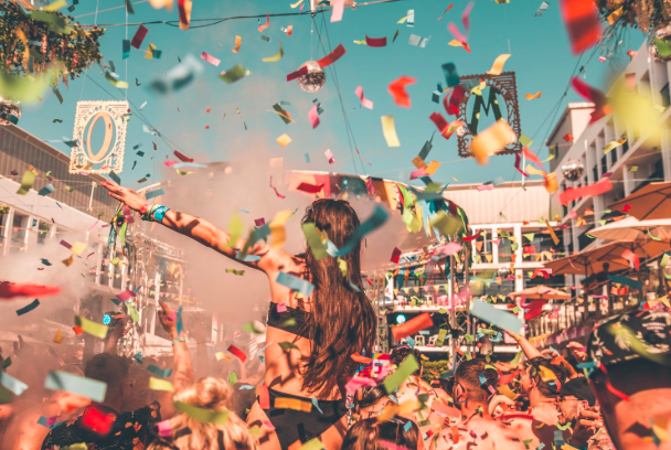 Summer 2023 Jobs Abroad