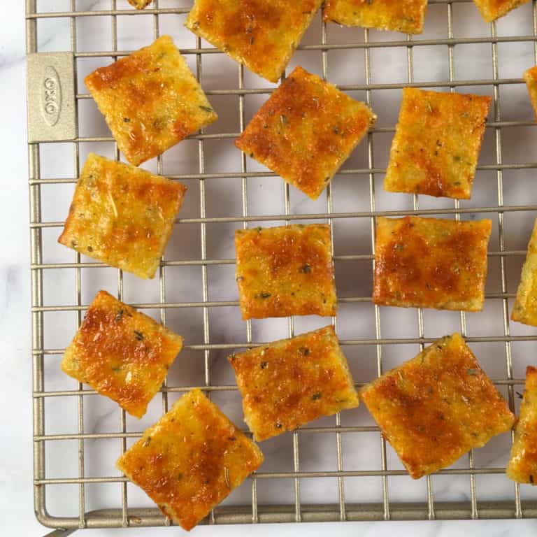 Keto Crackers Recipe (Low Carb Crackers)