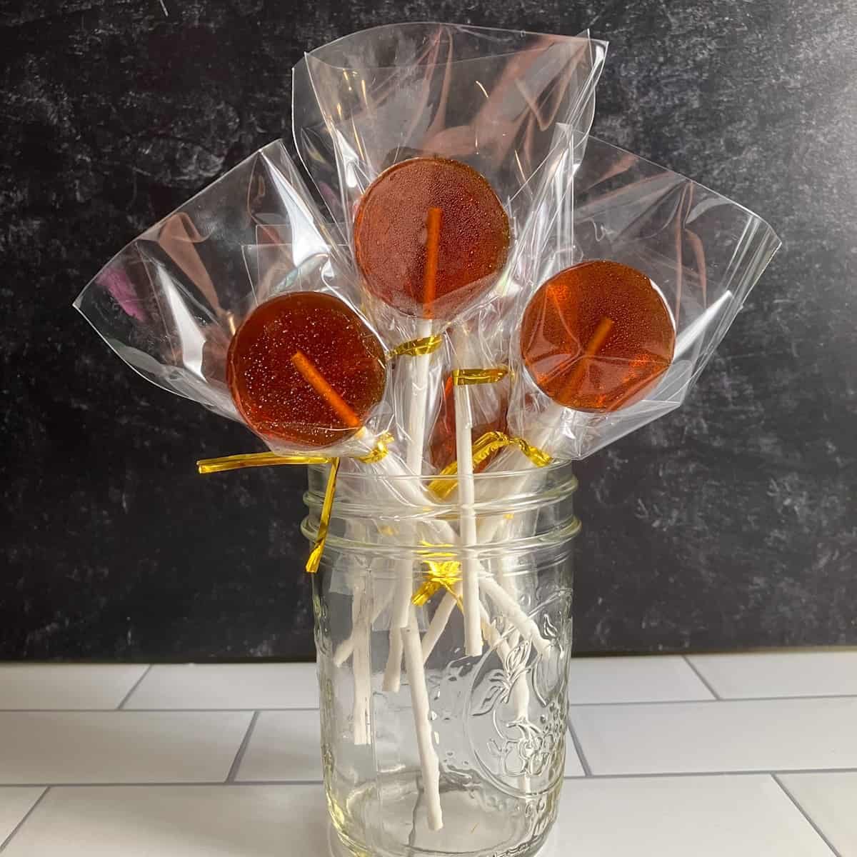 Maple Syrup Lollipops Recipe (How to Make Maple Lollipops)
