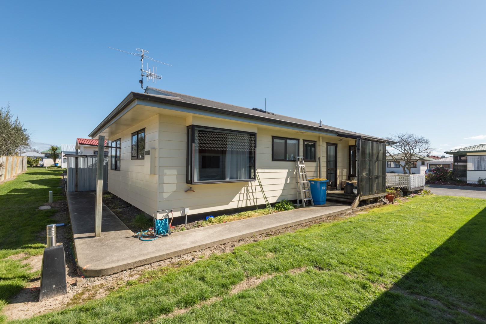 3 Bedrooms at Waimea Village, Ticks All The Boxes!