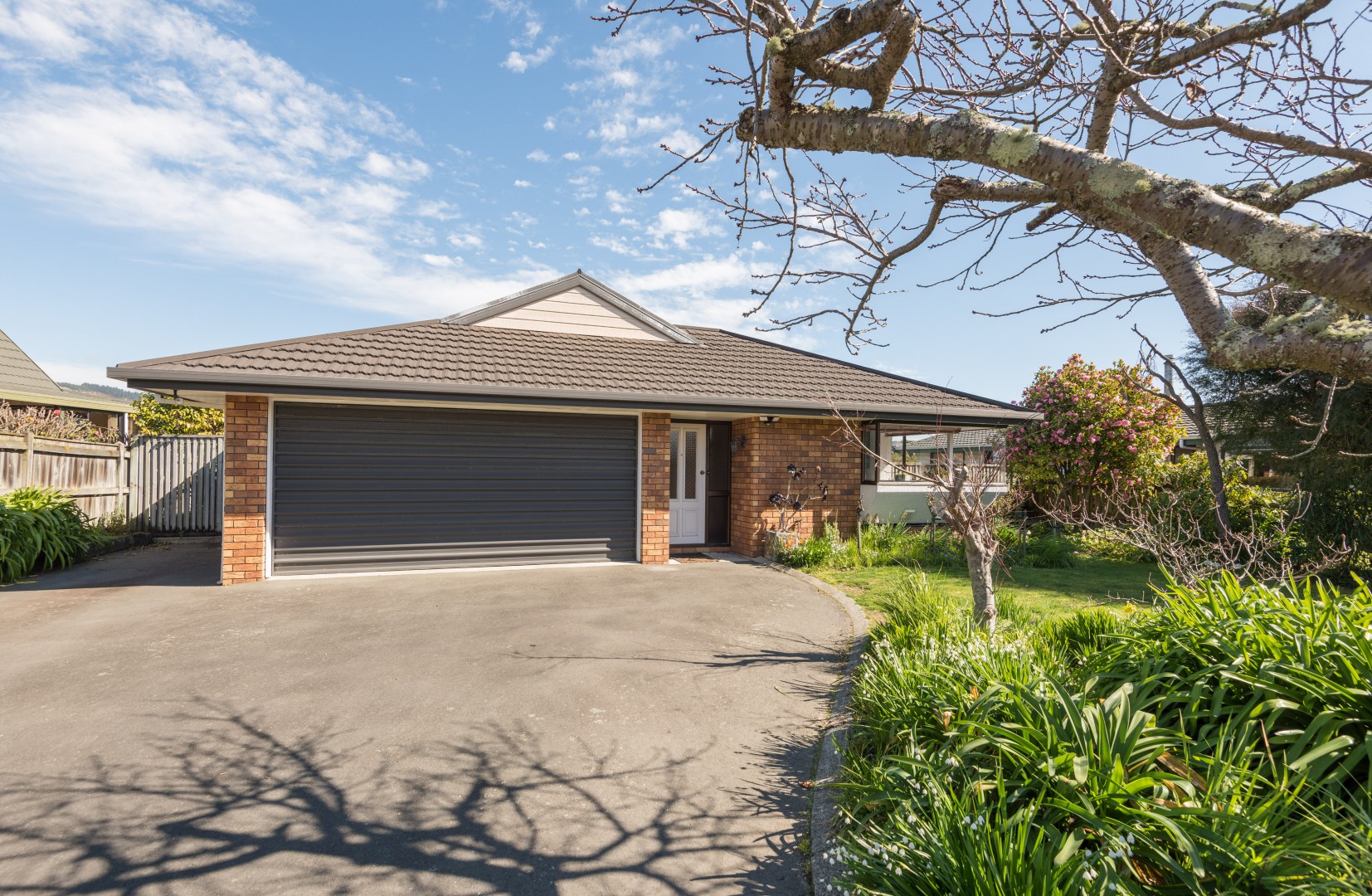 An Excellent Location Live in or Invest!