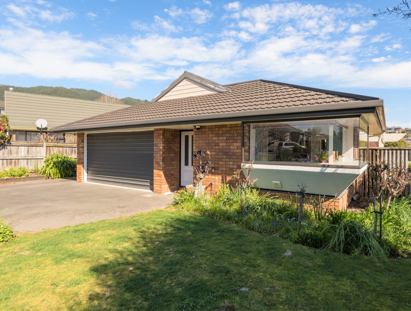 An Excellent Location Live in or Invest!