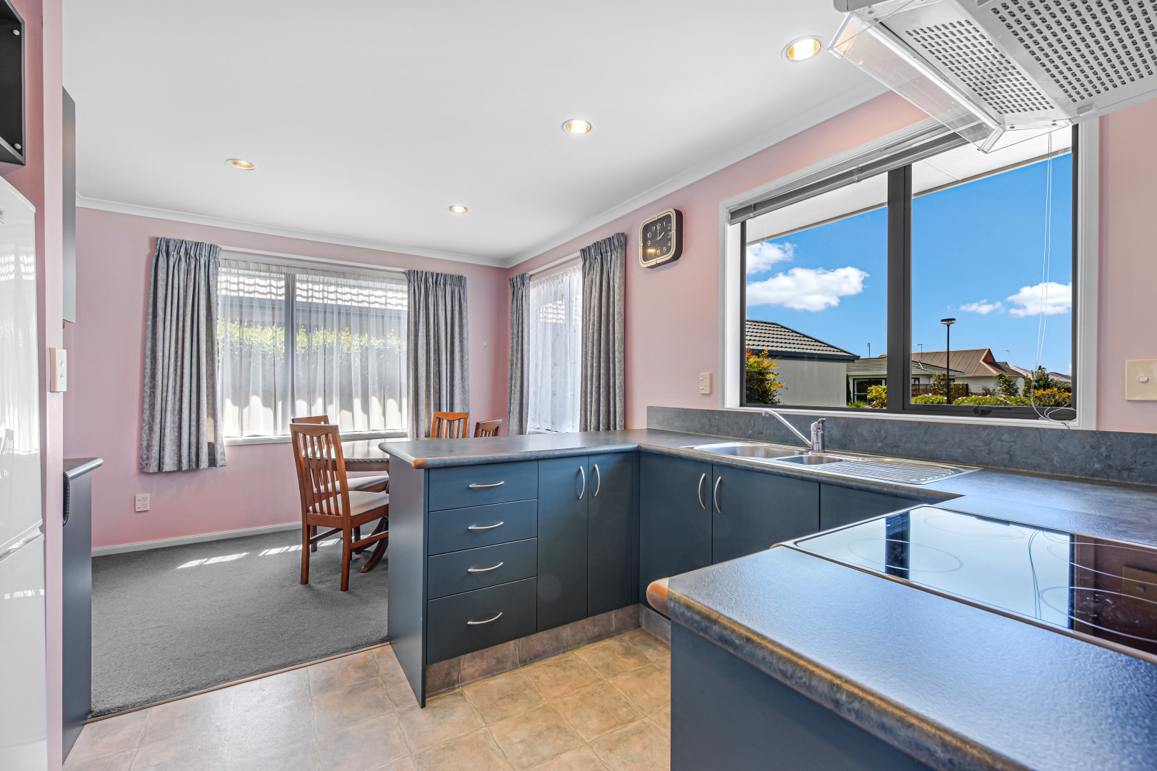 Spacious Living in Waimea Village