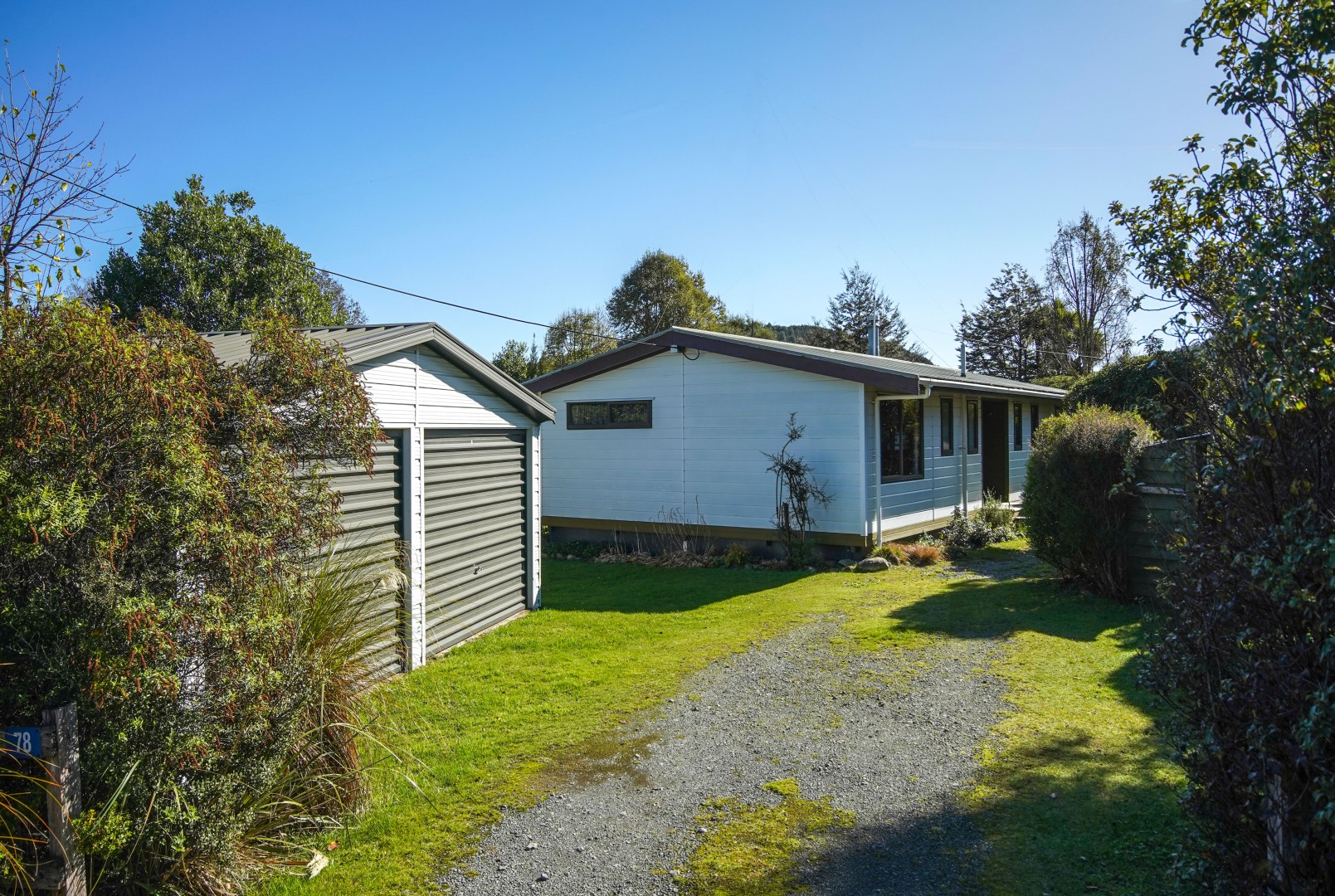Affordable St Arnaud Family Bach