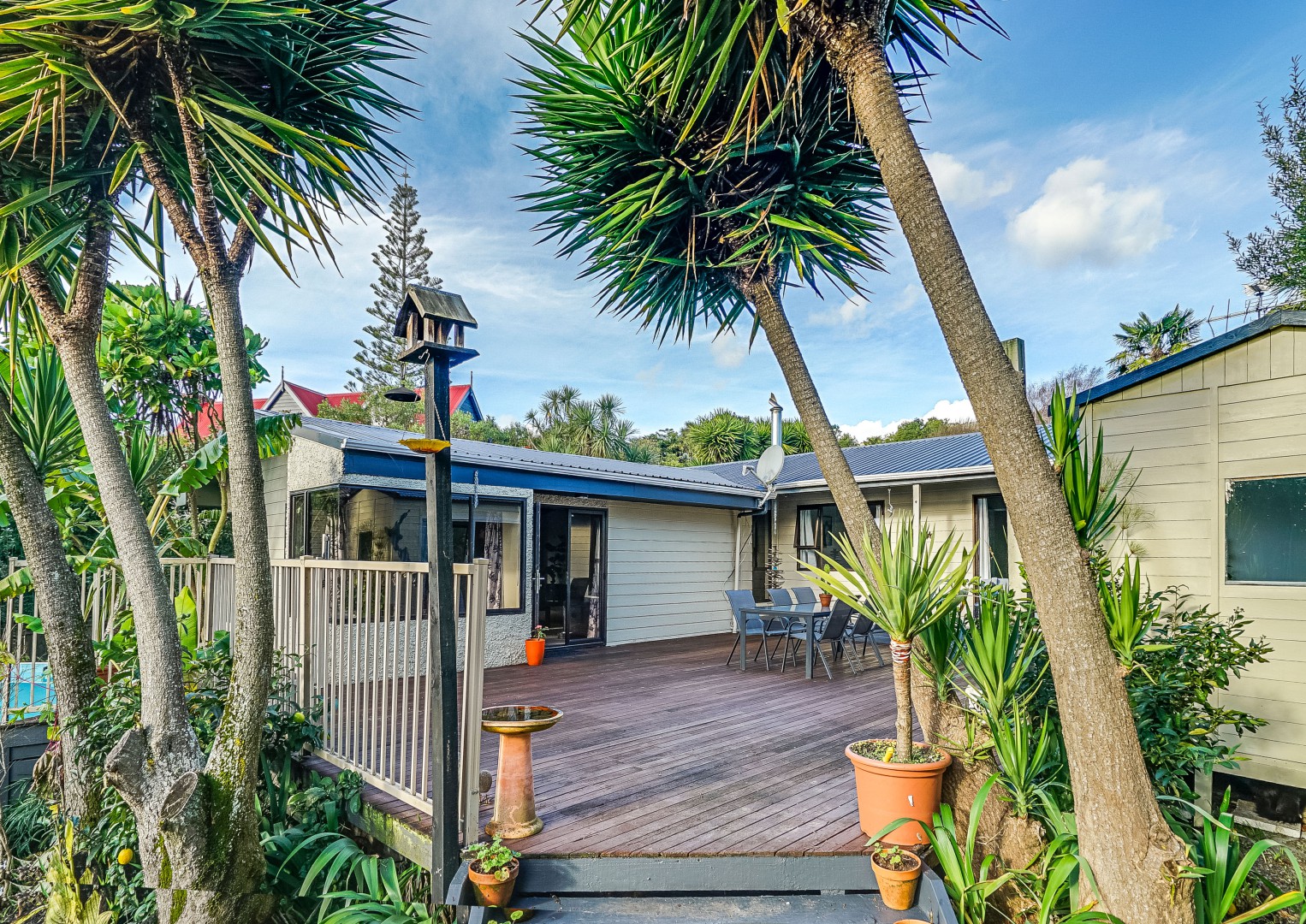 MUST HAVE ON HUNTER AVE!