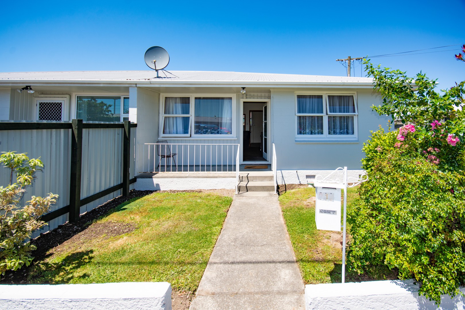 Mayfield Apartments Apartment B