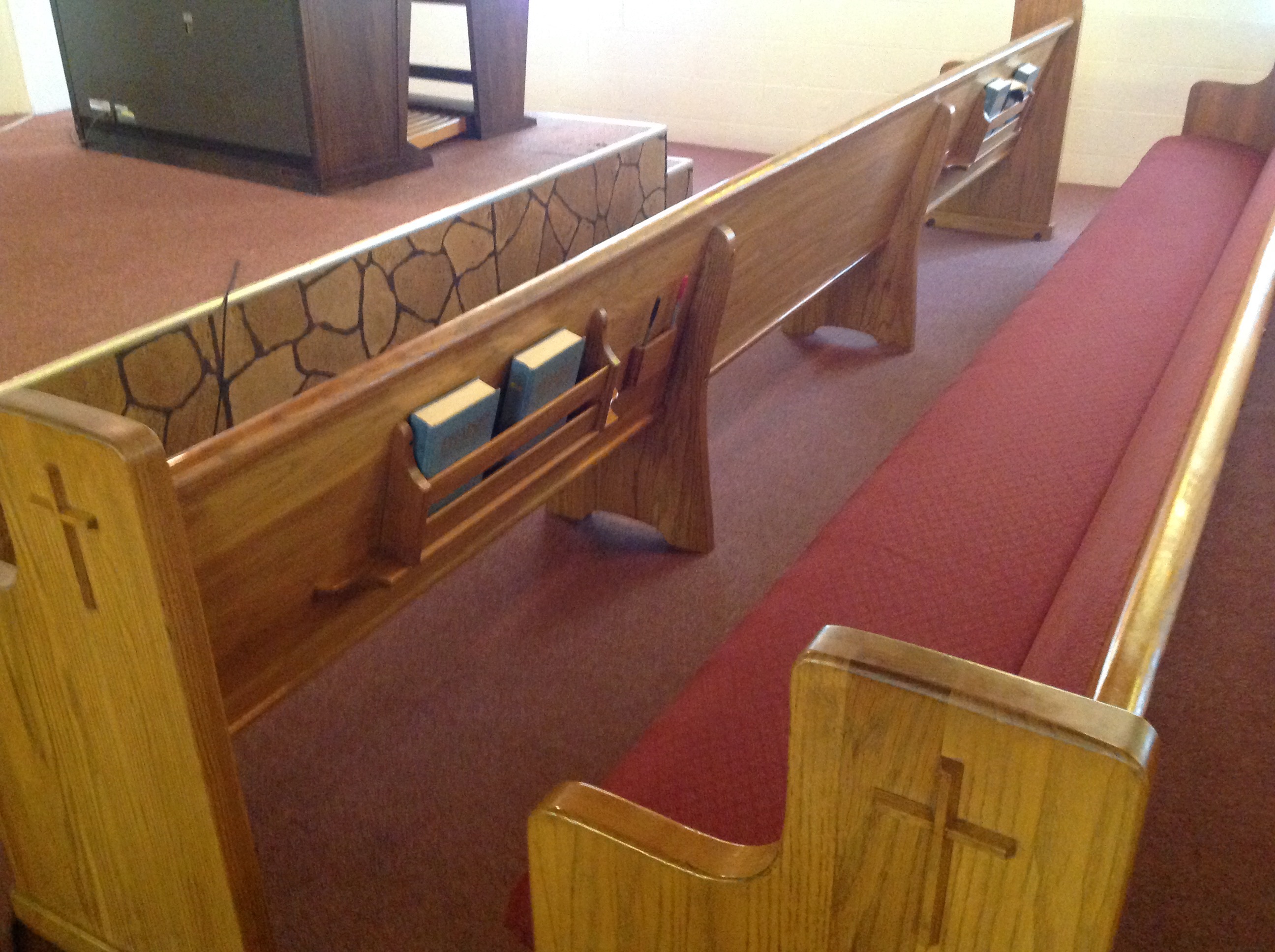 Used Pews for Sale by a church. Free Listings Summit Seating For