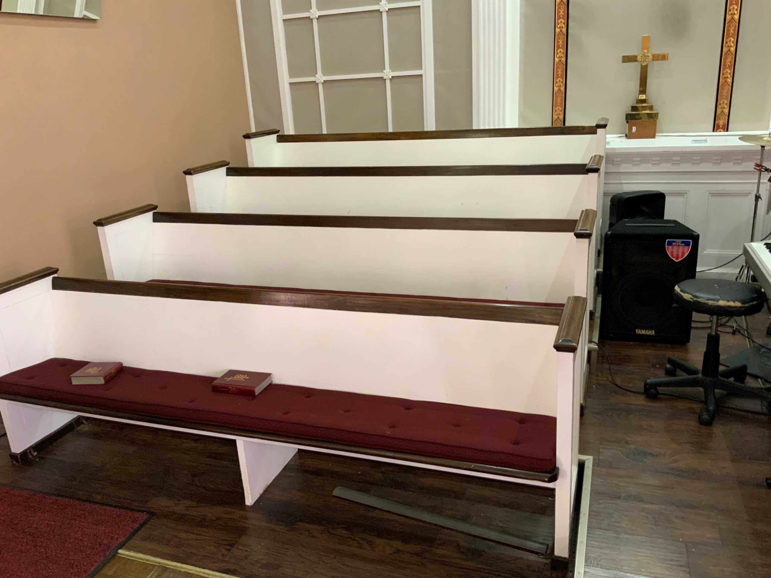 Used Pews for Sale by a church. Free Listings Summit Seating For