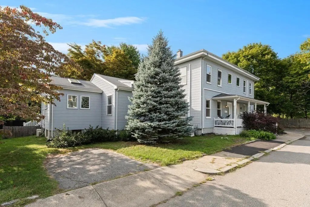 3 Keefe Street, Newton Sumner Realty