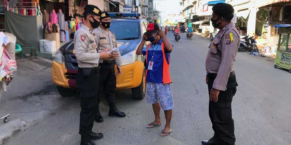 Gelar Operasi Yustisi, Satgas Covid-19 Sasar Pusat Perbelanjaan - Vimarsana News